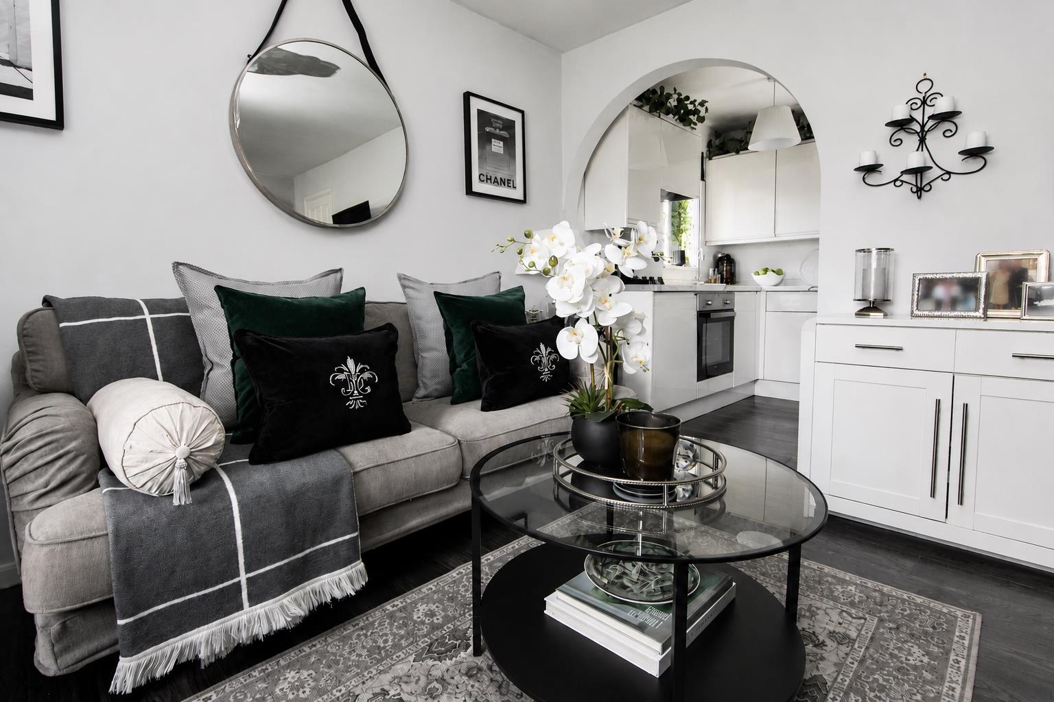 Foxglove Way, Wallington